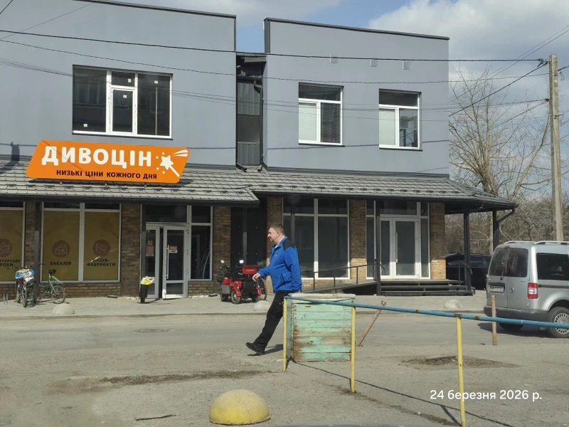 Комерційна нерухомість – 180 м², Звягель — 6/11