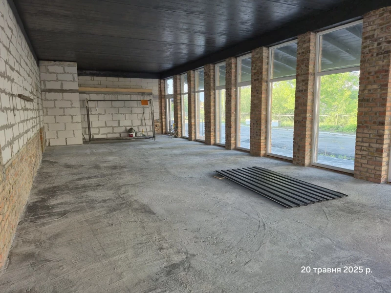 Комерційна нерухомість – 180 м², Звягель — 8/11