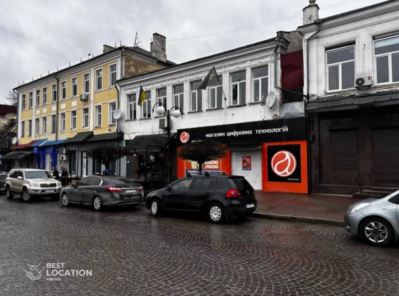 Комерційна нерухомість – 168.8 м², Кам'янець-Подільський — 3/9