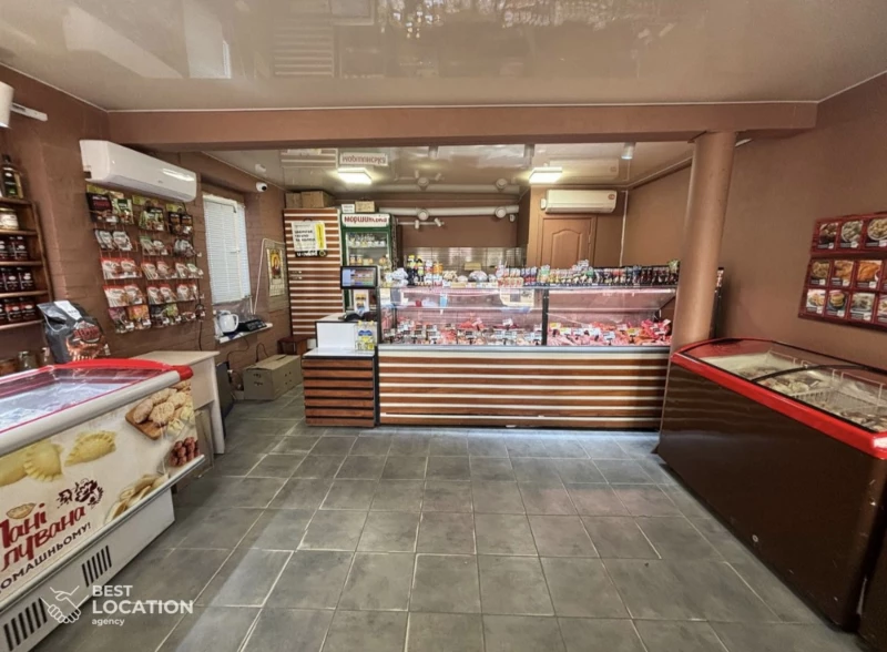 Комерційна нерухомість – 30.7 м², Кропивницький — 4/7