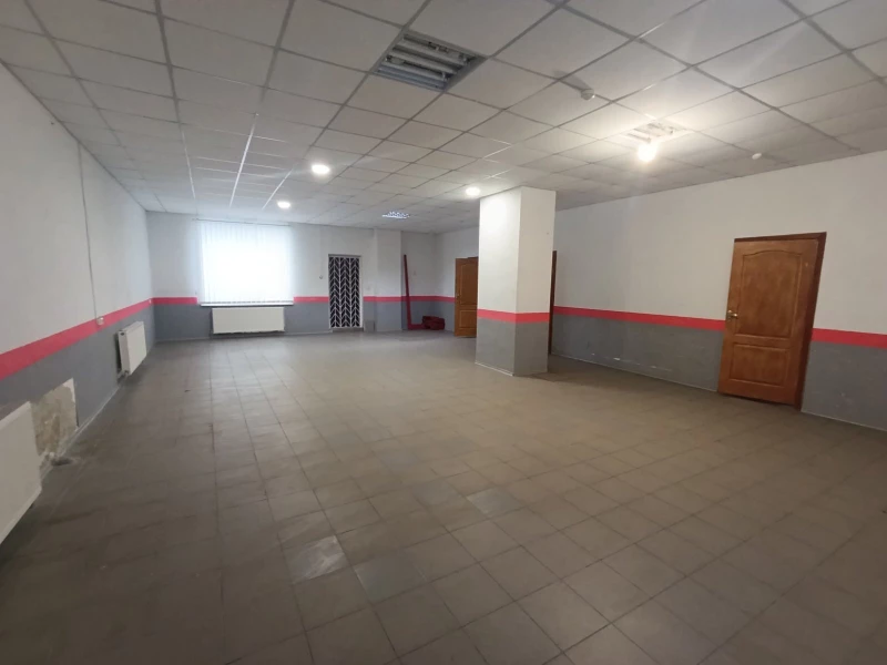 Комерційна нерухомість – 108 м², Лубни — 4/8