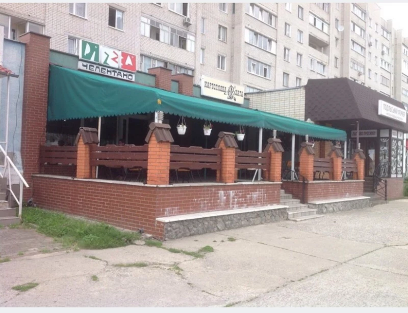 Комерційна нерухомість – 180 м²