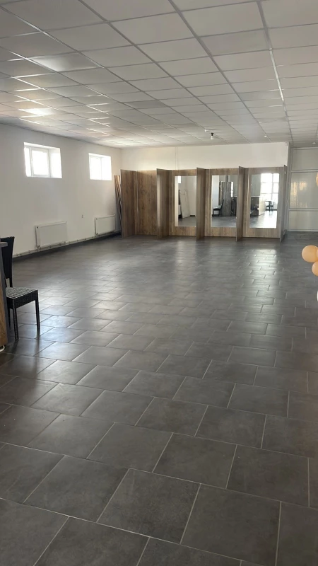 Комерційна нерухомість – 100 м², Малин — 4/7