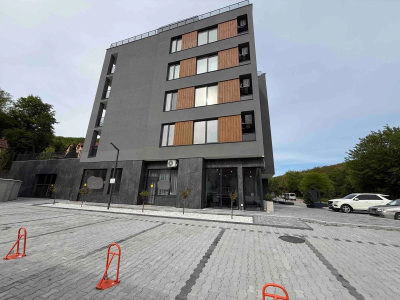 Комерційна нерухомість – 53 м²