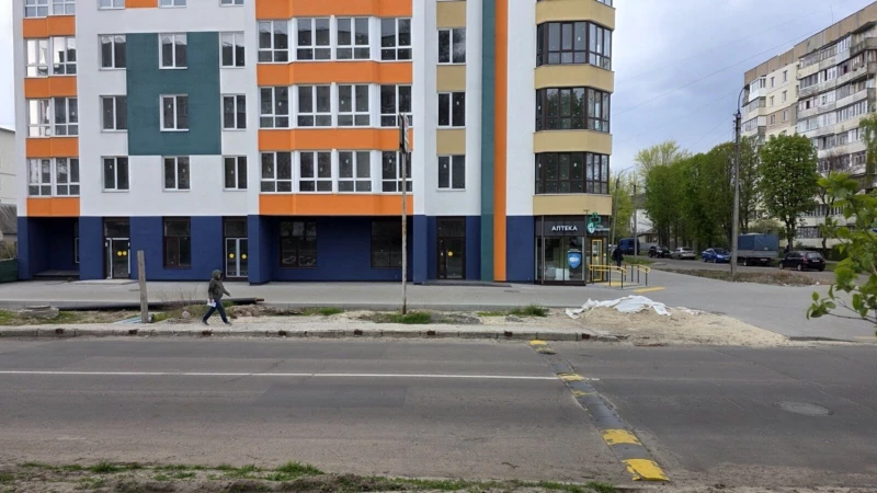 Комерційна нерухомість – 52.4 м²