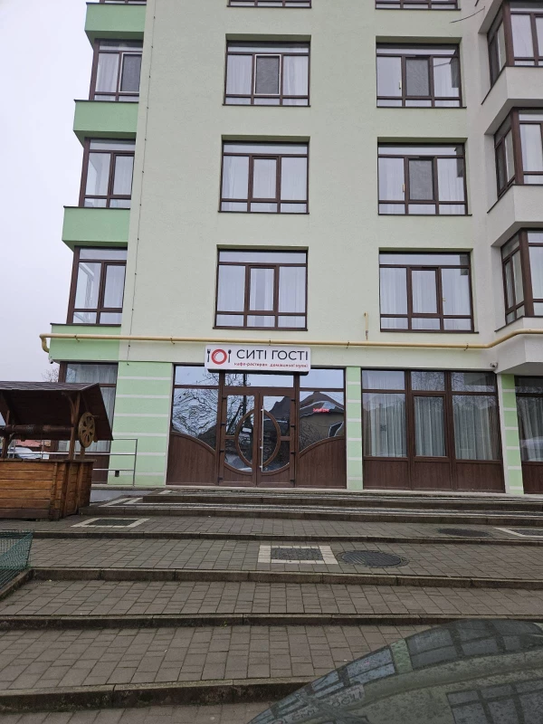 Комерційна нерухомість – 486 м², Трускавец — 3/12