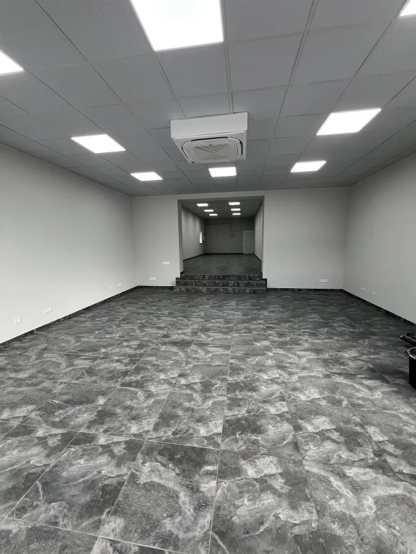 Комерційна нерухомість – 125 м², Сміла — 6/10