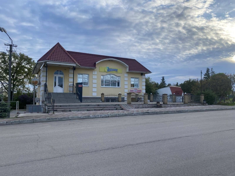 Комерційна нерухомість – 126 м², Стеблів — 2/10