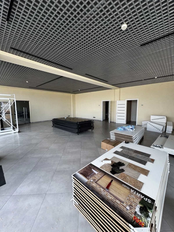 Комерційна нерухомість – 140 м², Солонка — 10/15