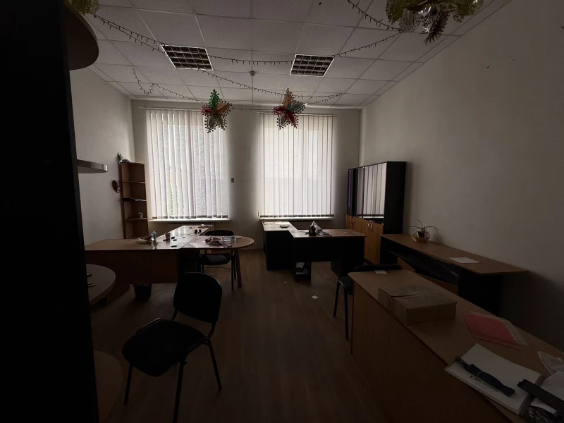 Комерційна нерухомість – 350.3 м², Кривой Рог — 9/15