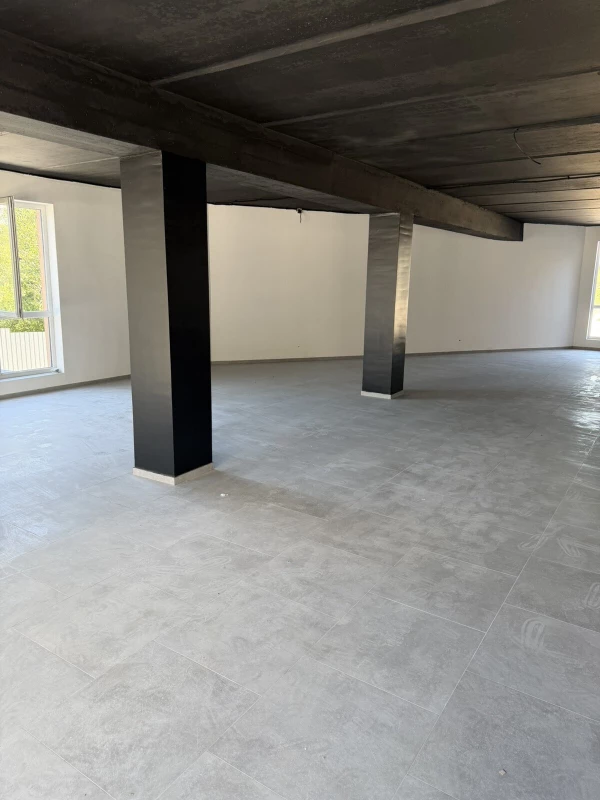 Комерційна нерухомість – 173 м², Кременец — 9/12