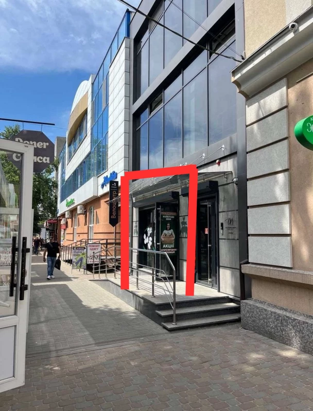 Комерційна нерухомість – 53.4 м²