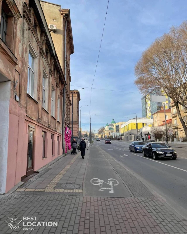 Комерційна нерухомість – 81 м², Львов — 5/10
