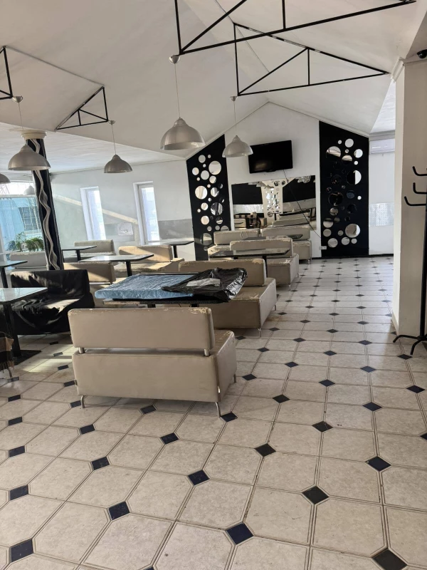 Комерційна нерухомість – 250 м², Олександрія — 3/8