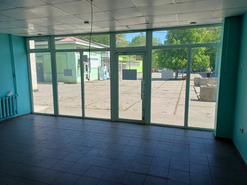 Комерційна нерухомість – 380 м², Ізмаїл — 6/12