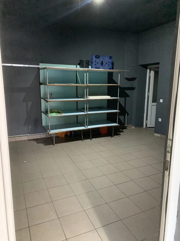 Комерційна нерухомість – 93 м², Голубине — 7/11