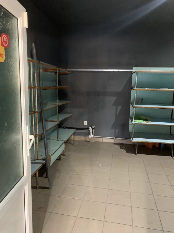 Комерційна нерухомість – 93 м², Голубине — 8/11