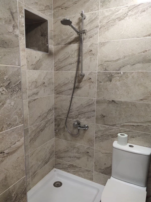 Комерційна нерухомість – 30 м², Хмельницький — 13/15