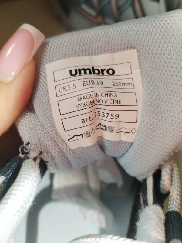Женские кроссовки umbro, Полтава — 5/6