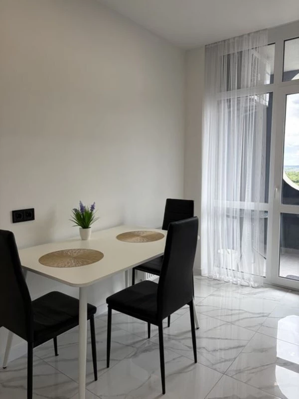 Квартира 1-кімн. оренда Львів, Франковский – 42 м², Львов — 10/15
