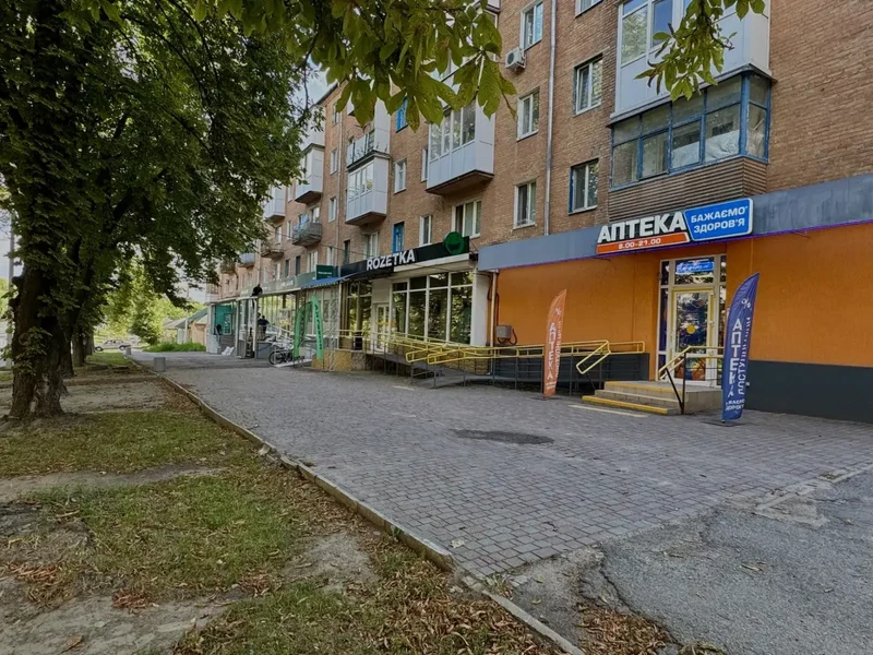 Комерційна нерухомість – 152 м², Олександрія — 2/5