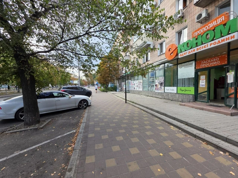 Комерційна нерухомість – 194.2 м², Черкаси — 2/6