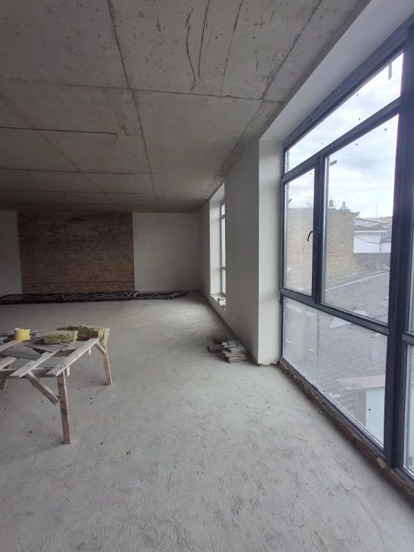 Комерційна нерухомість – 90 м², Кременец — 9/15