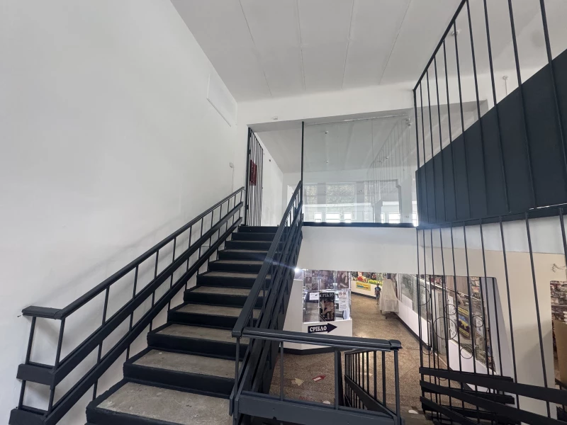 Комерційна нерухомість – 400 м², Кременец — 9/15