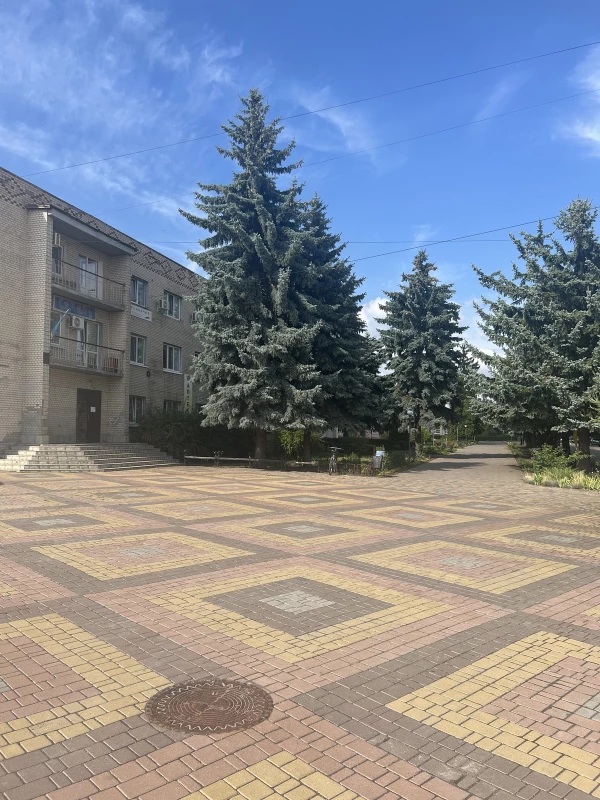 Комерційна нерухомість – 280 м², Шпола — 3/15