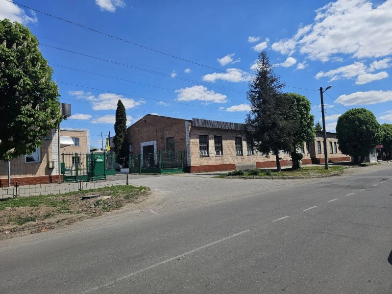 Комерційна нерухомість – 52 м², Шпола — 8/11