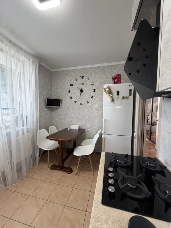 Квартира 2-кімн. продаж Авангард, Авангард – 50 м², Авангард — 2/15
