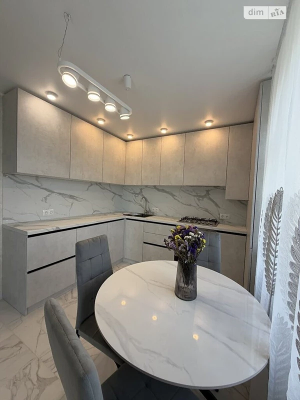Квартира 2-кімн. продаж Хмельницький, Виставка – 61 м²