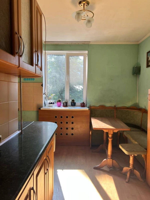 Квартира 2-кімн. продаж Хмельницький, Виставка – 29.6 м², Хмельницький — 5/15