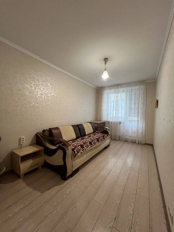 Квартира 3-кімн. оренда Суми – 38 м², Суми — 6/9