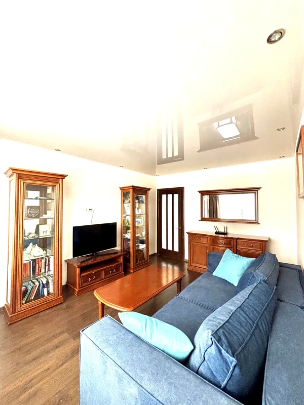 Квартира 3-кімн. продаж Петропавлівська Борщагівка – 49.9 м², Петропавлівська Борщагівка — 2/10