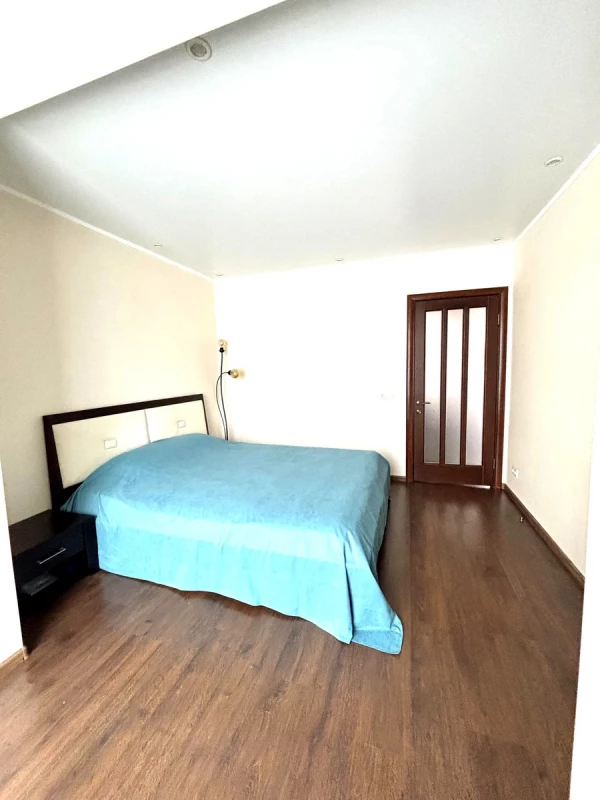 Квартира 3-кімн. продаж Петропавлівська Борщагівка – 49.9 м², Петропавлівська Борщагівка — 4/10