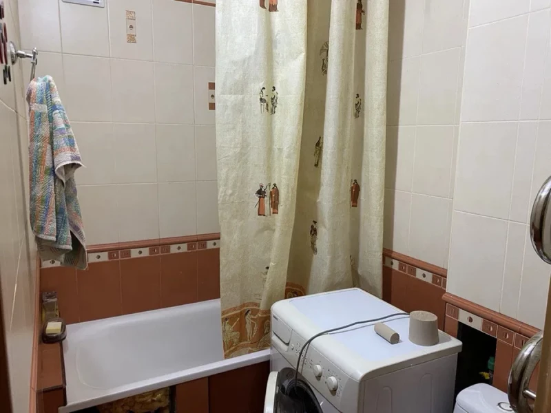 Квартира 2-кімн. продаж Київ – 44 м², Київ — 3/7