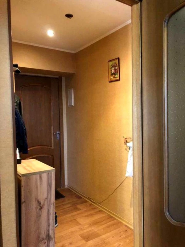 Квартира 2-кімн. продаж Київ, Шевченковский – 20 м², Київ — 8/15