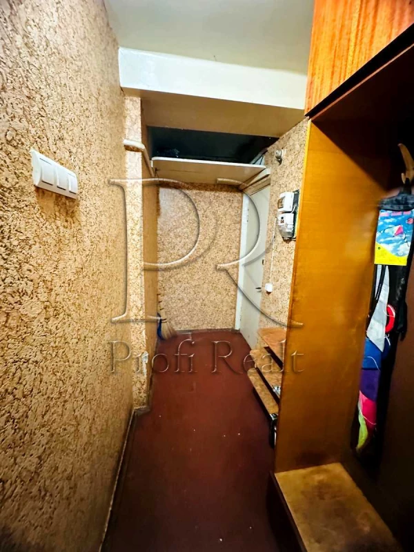 Квартира 2-кімн. продаж Київ, Днепровский – 28 м², Київ — 12/15