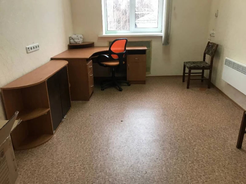 Сдам офис 14 м.кв.ул.Героев Крут.