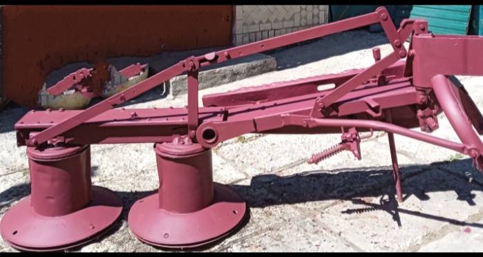 Роторна сінокосарка до трактора Т-25 та Т-40