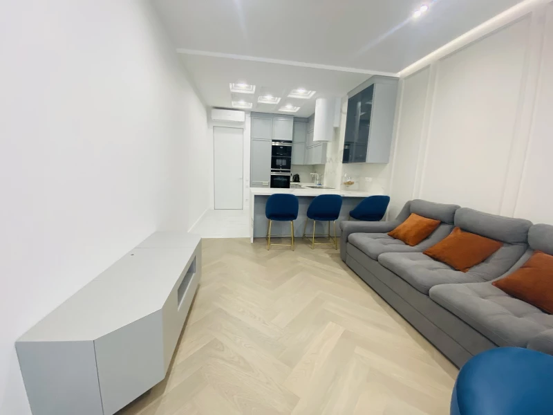 Квартира 3-кімн. продаж Київ, Печерский – 60.4 м², Київ — 12/15