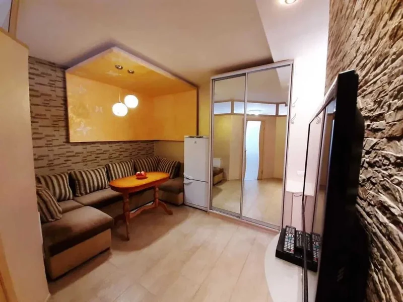 Квартира 2-кімн. продаж Київ, Голосеевский – 50 м², Київ — 3/6