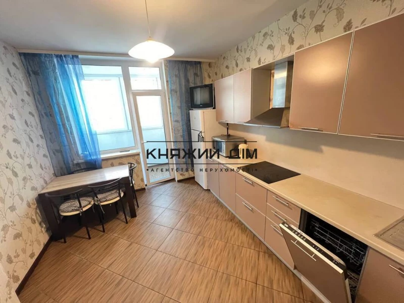 Квартира 2-кімн. оренда Київ, Дарницький р-н – 35 м², Київ — 13/15