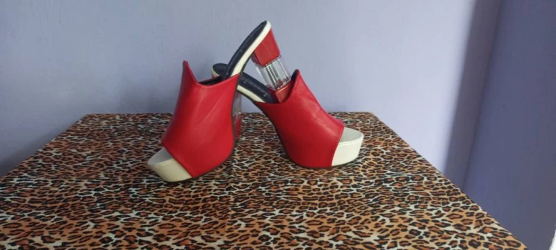 Туфлі SHOES,37 розмір
