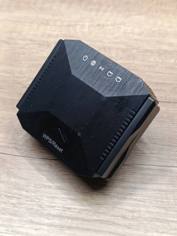 WiFi репітер підсилювач сигналу 2.4/5GHz 1200 Mbps 4 антени, Дніпро — 2/4