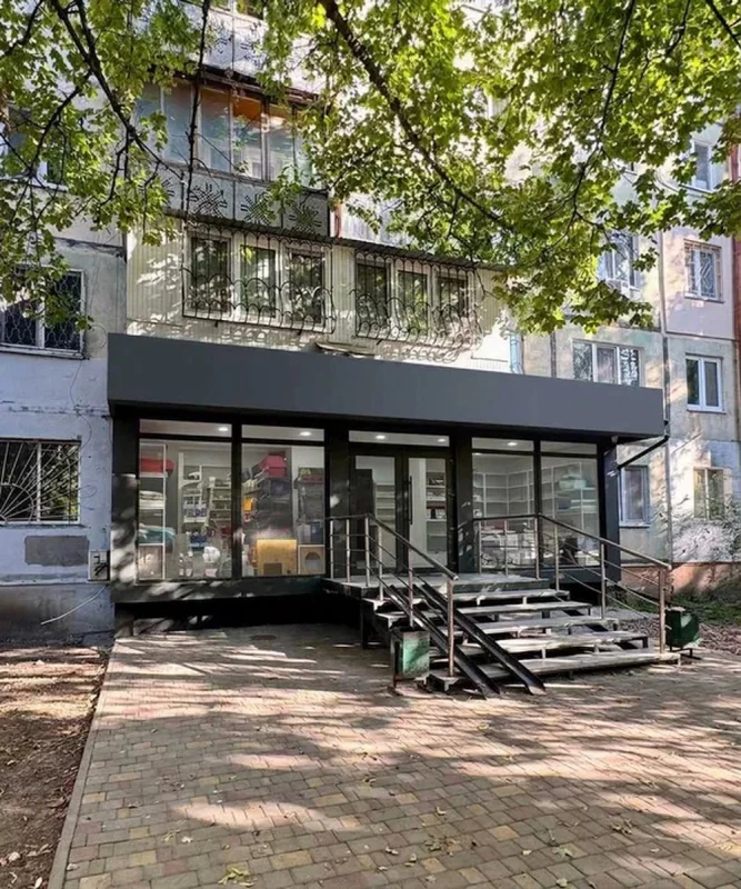 Комерційна нерухомість – 110 м²