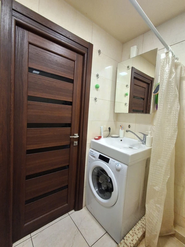 Квартира 3-кімн. продаж Дніпро, Индустриальный р-н – 44 м², Днепр — 12/13
