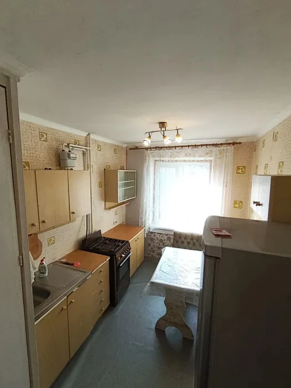 Квартира 3-кімн. оренда Полтава, Подольский – 100 м²