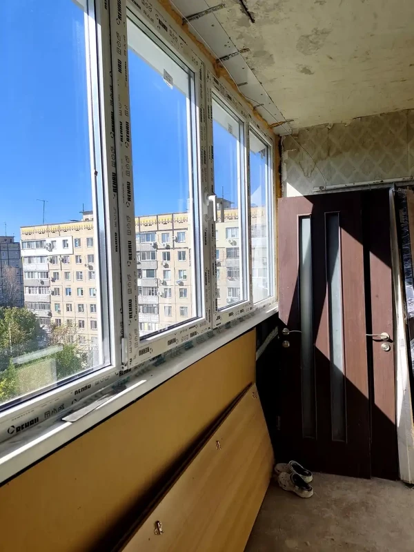 Квартира 5-кімн. продаж Дніпро, Индустриальный р-н – 76 м², Дніпро — 2/11